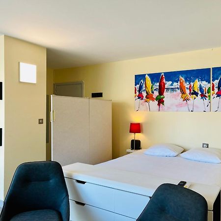 Les 3 Tours Et Parking Apartment La Rochelle  Exterior photo