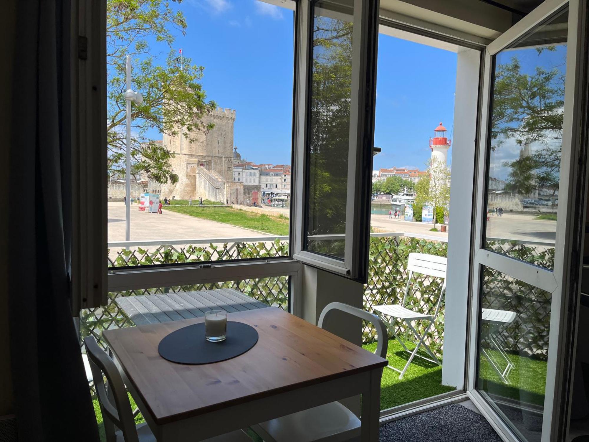 Les 3 Tours Et Parking Apartment La Rochelle  Exterior photo